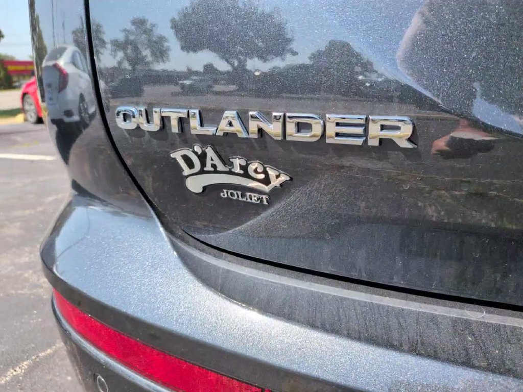 New 2026 Mitsubishi Outlander SEL AWD/4WD image 10