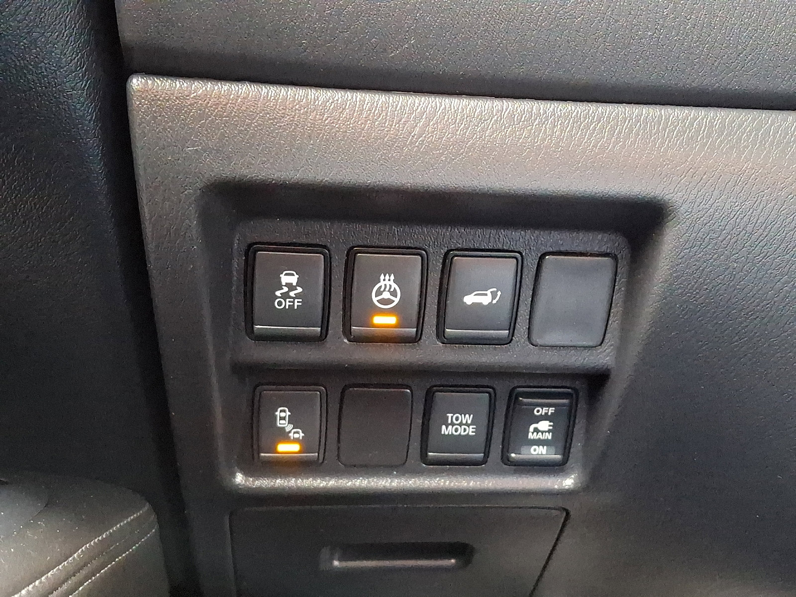 Used 2019 Nissan Pathfinder SL AWD/4WD image 28