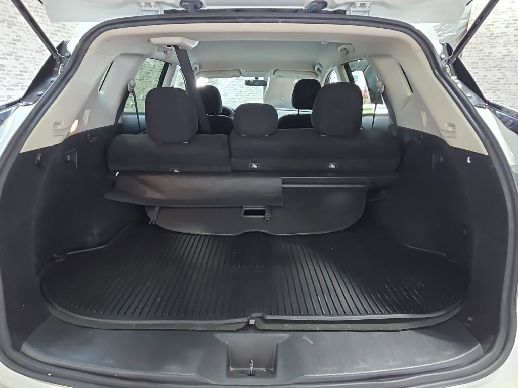 Used 2018 Nissan Murano S w/ Cargo Package FWD image 11