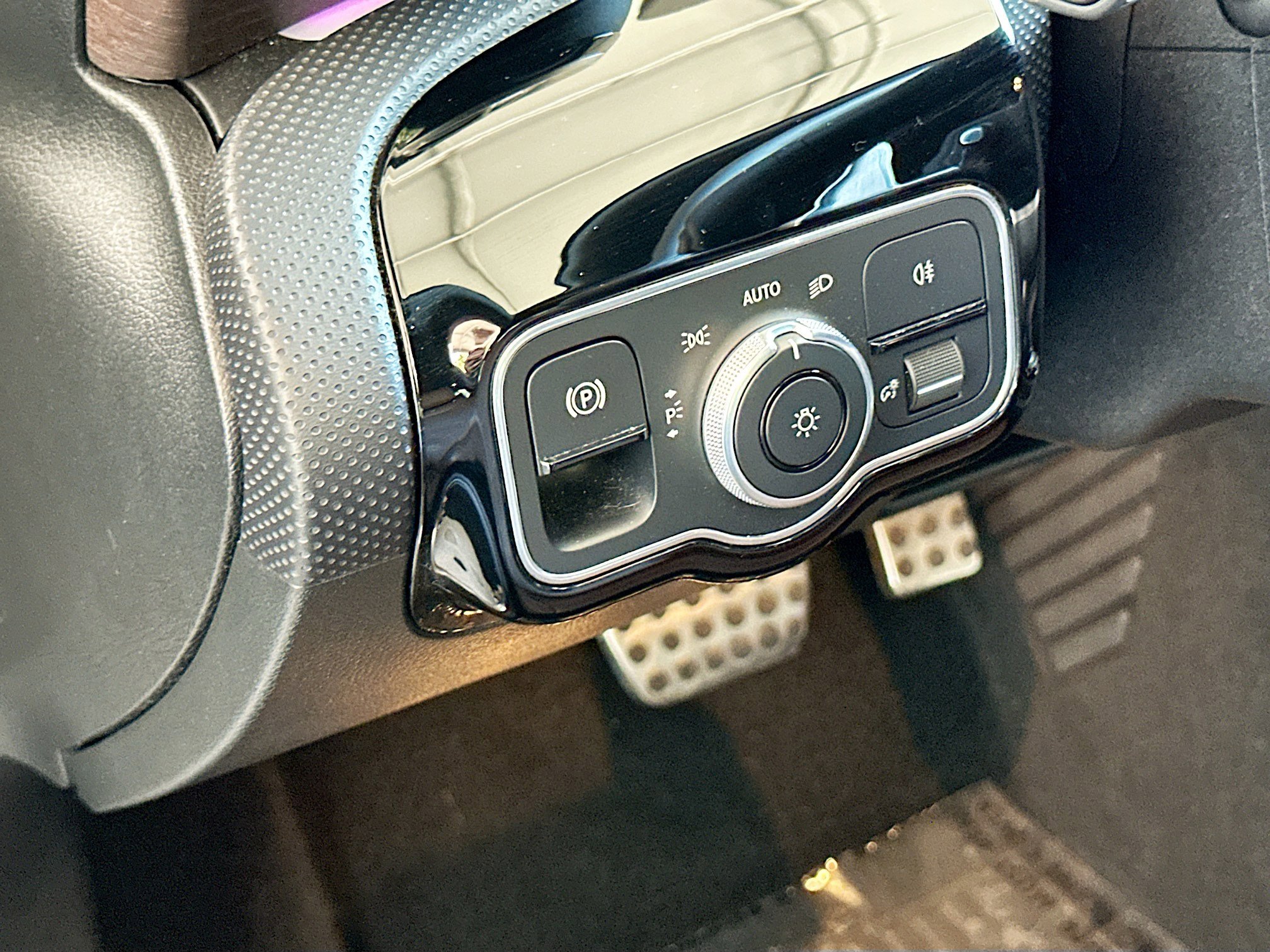 Used 2020 Mercedes-Benz A 220 image 10