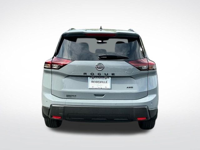 New 2026 Nissan Rogue Dark Armor AWD/4WD image 6
