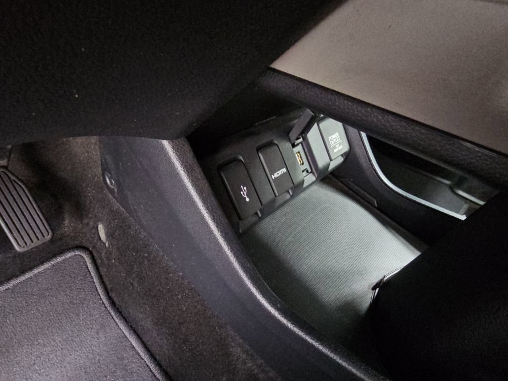 Used 2017 Honda HR-V EX-L image 23