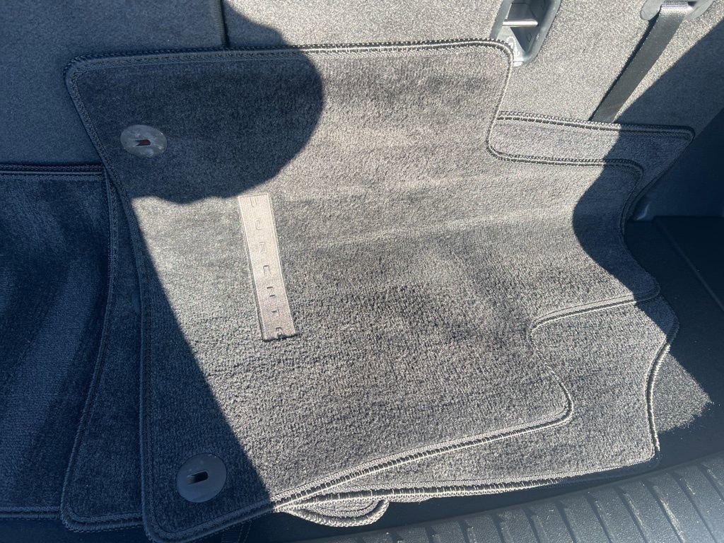 Certified 2024 Kia Sorento SX image 14