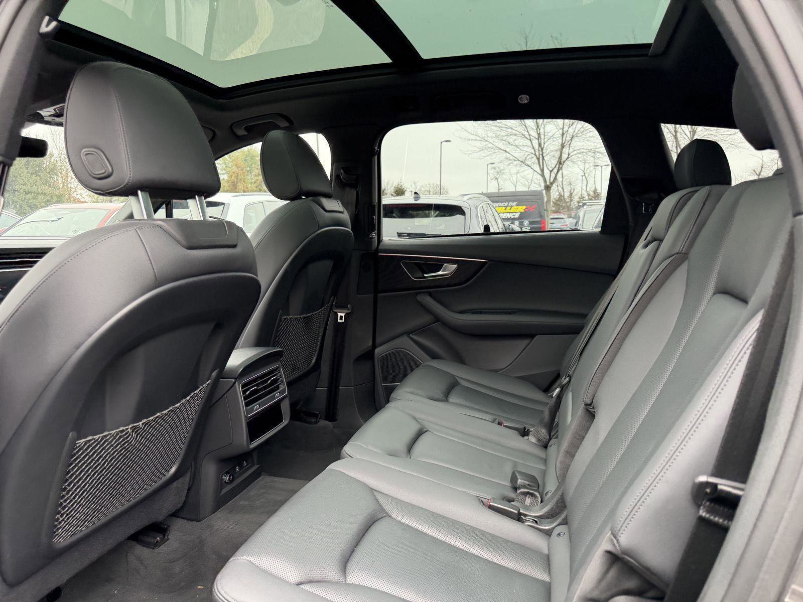 Used 2023 Audi Q7 2.0T Premium Plus w/ Premium Plus Package image 24