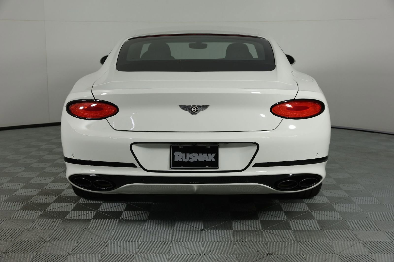 Used 2020 Bentley Continental GT image 8