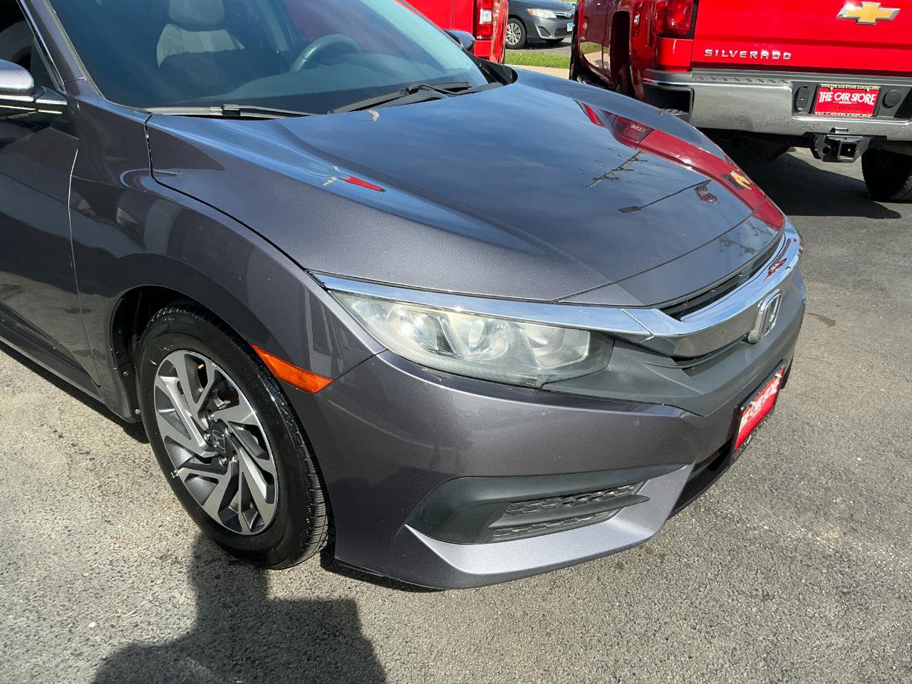 Used 2018 Honda Civic EX image 25