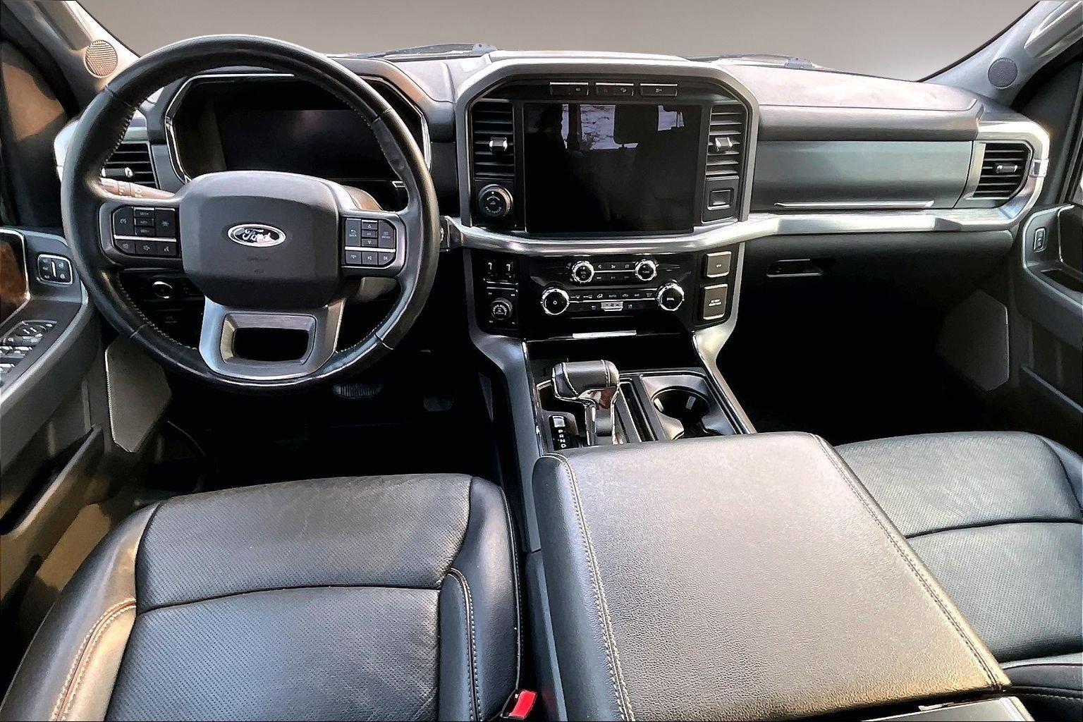 Used 2022 Ford F150 Lariat image 8