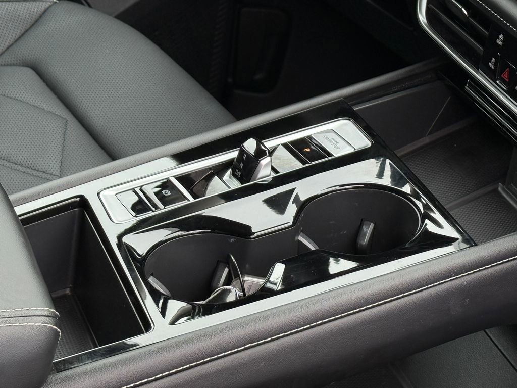 Used 2024 Volkswagen Atlas SE image 10