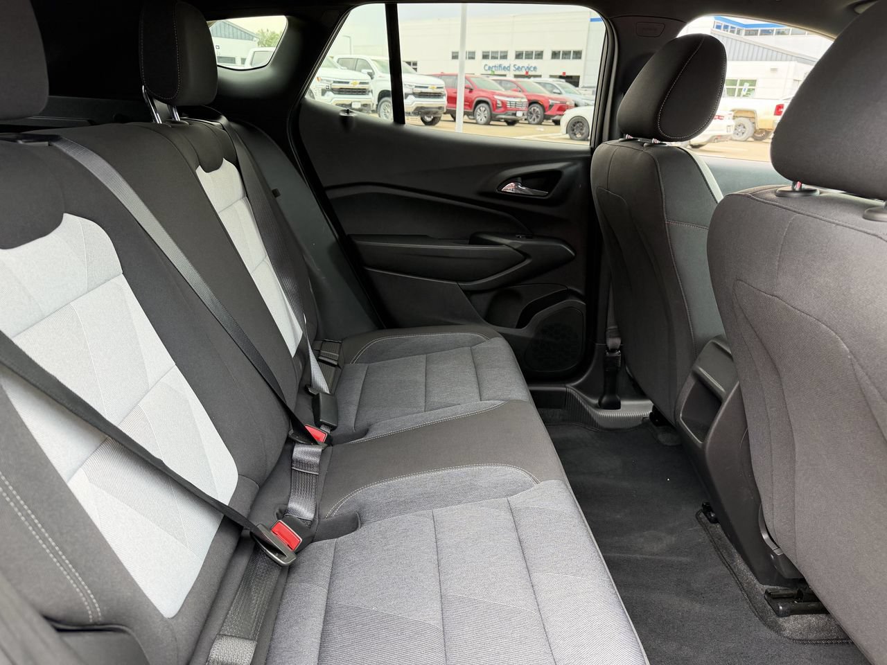 Used 2024 Chevrolet Trax RS w/ Driver Confidence Package FWD image 45