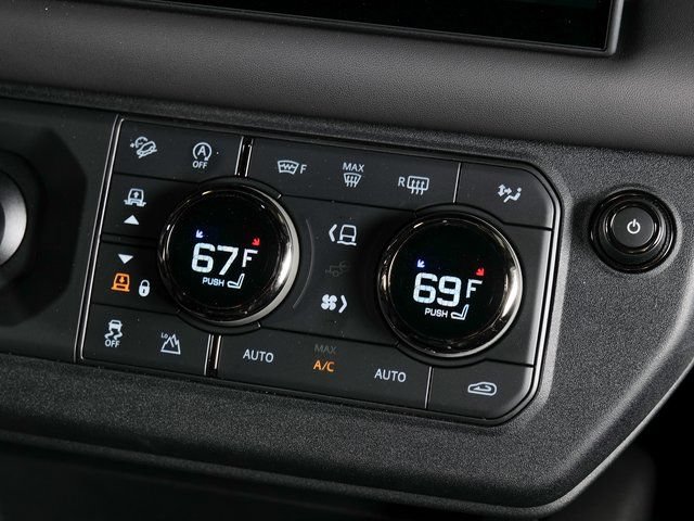 Certified 2025 Land Rover Defender 110 AWD/4WD image 14