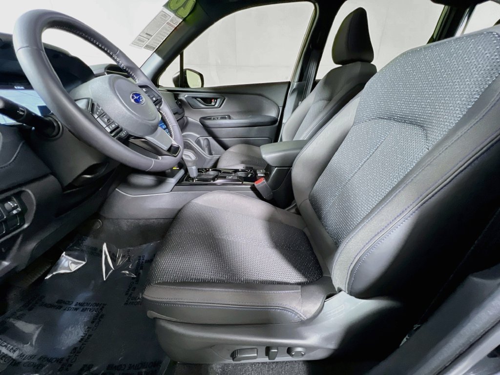 Used 2026 Subaru Forester Premium AWD/4WD image 12