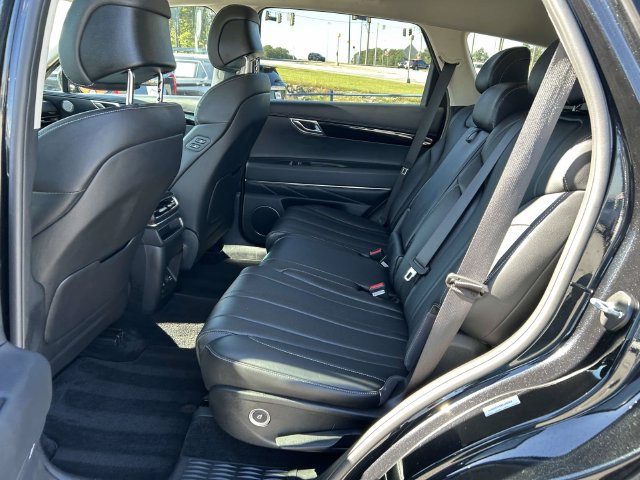 Used 2025 Genesis GV80 2.5T Standard AWD/4WD image 10
