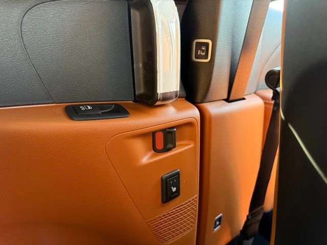 New 2026 Chrysler Pacifica Pinnacle image 29