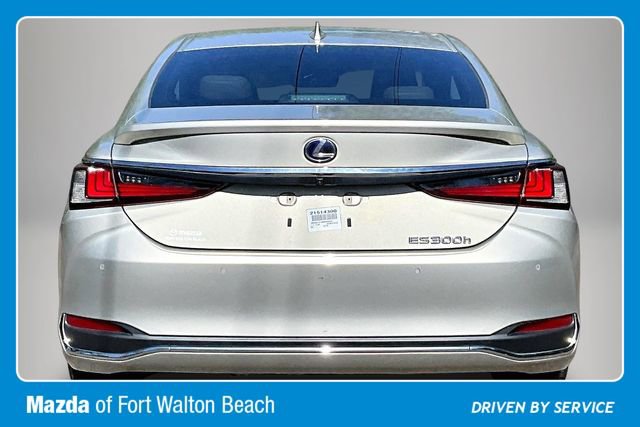 Used 2021 Lexus ES 300h w/ Premium Package FWD image 6