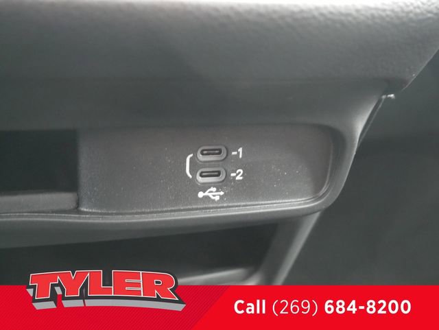 New 2026 Chrysler Voyager LX image 34