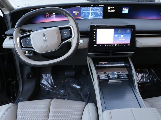 Used 2024 Lincoln Nautilus Reserve w/ Equipment Group 203A AWD/4WD image 16