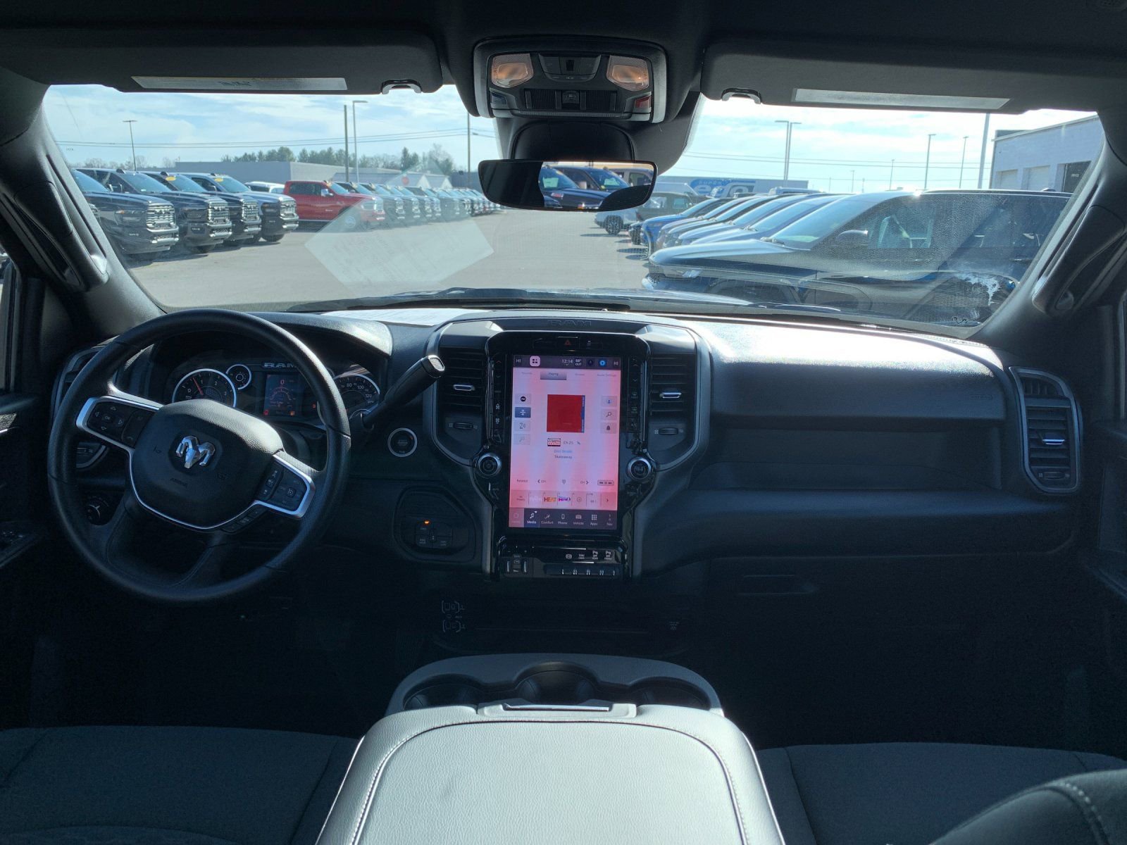 Used 2025 RAM 2500 Tradesman image 15