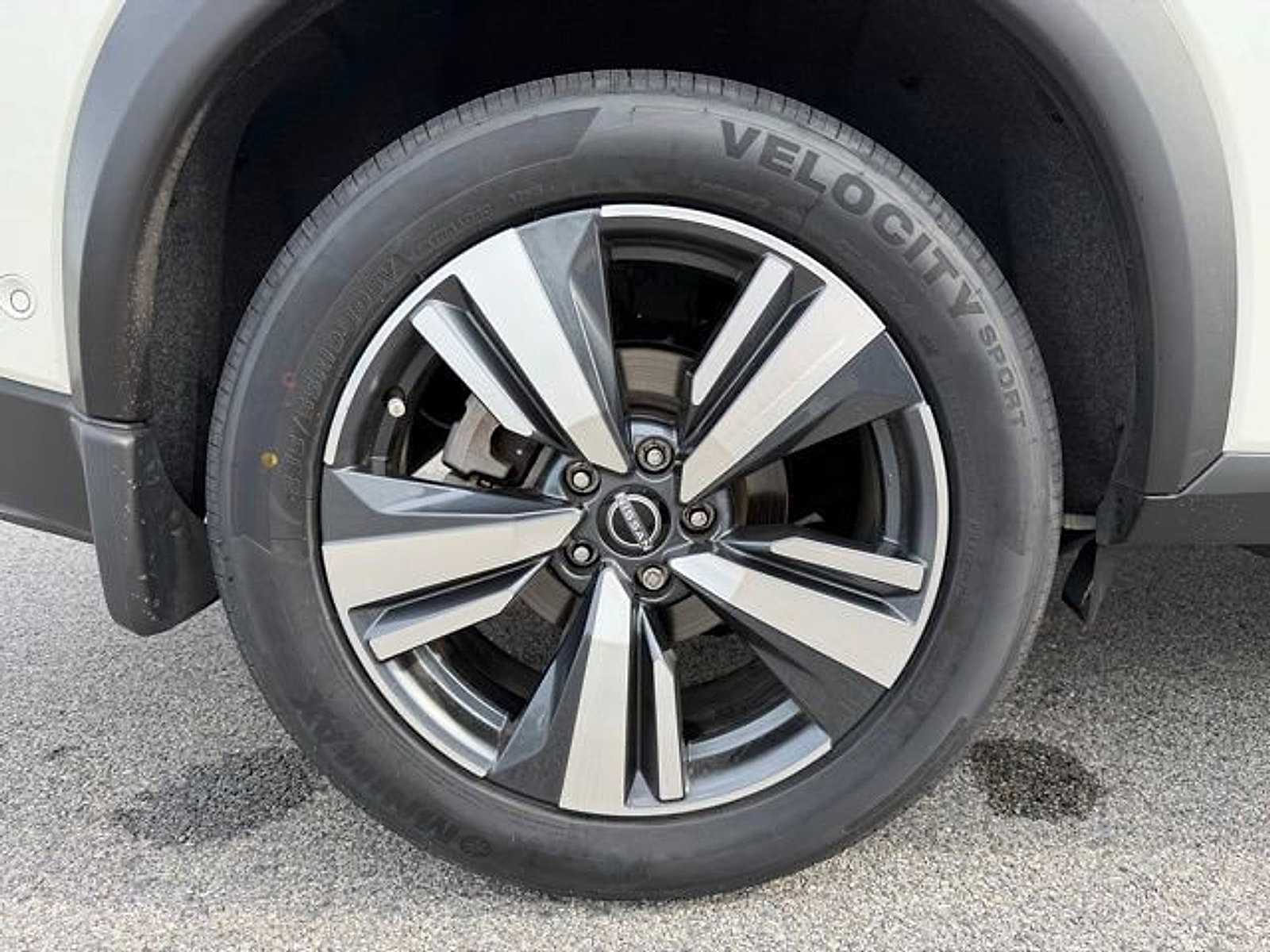 Used 2023 Nissan Rogue SL w/ SL Premium Package AWD/4WD image 25