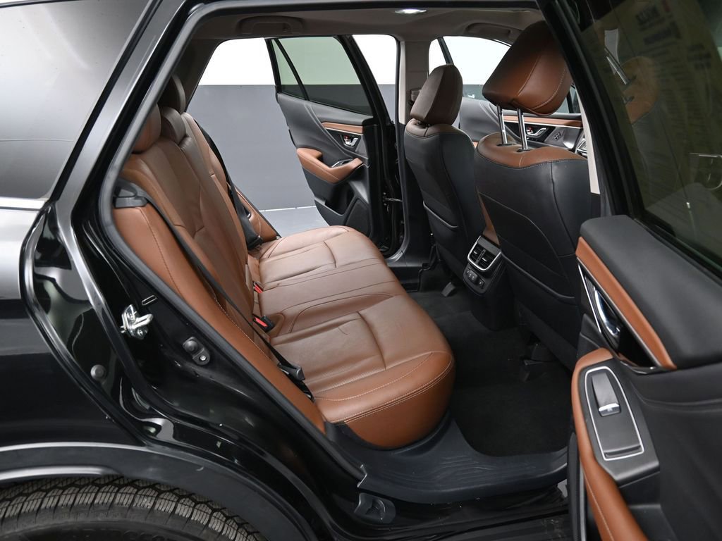 Used 2020 Subaru Outback Touring image 33