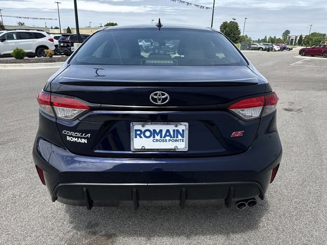 Used 2024 Toyota Corolla SE w/ SE Premium Package FWD image 4