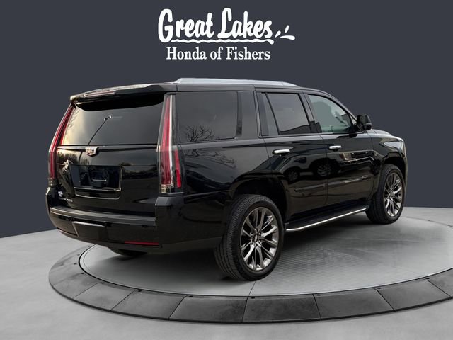 Used 2019 Cadillac Escalade Luxury w/ Escalade Sport Edition AWD/4WD image 5