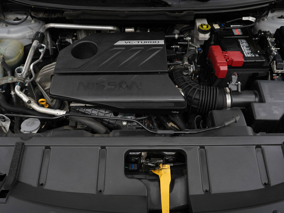 Used 2022 Nissan Rogue SV image 31