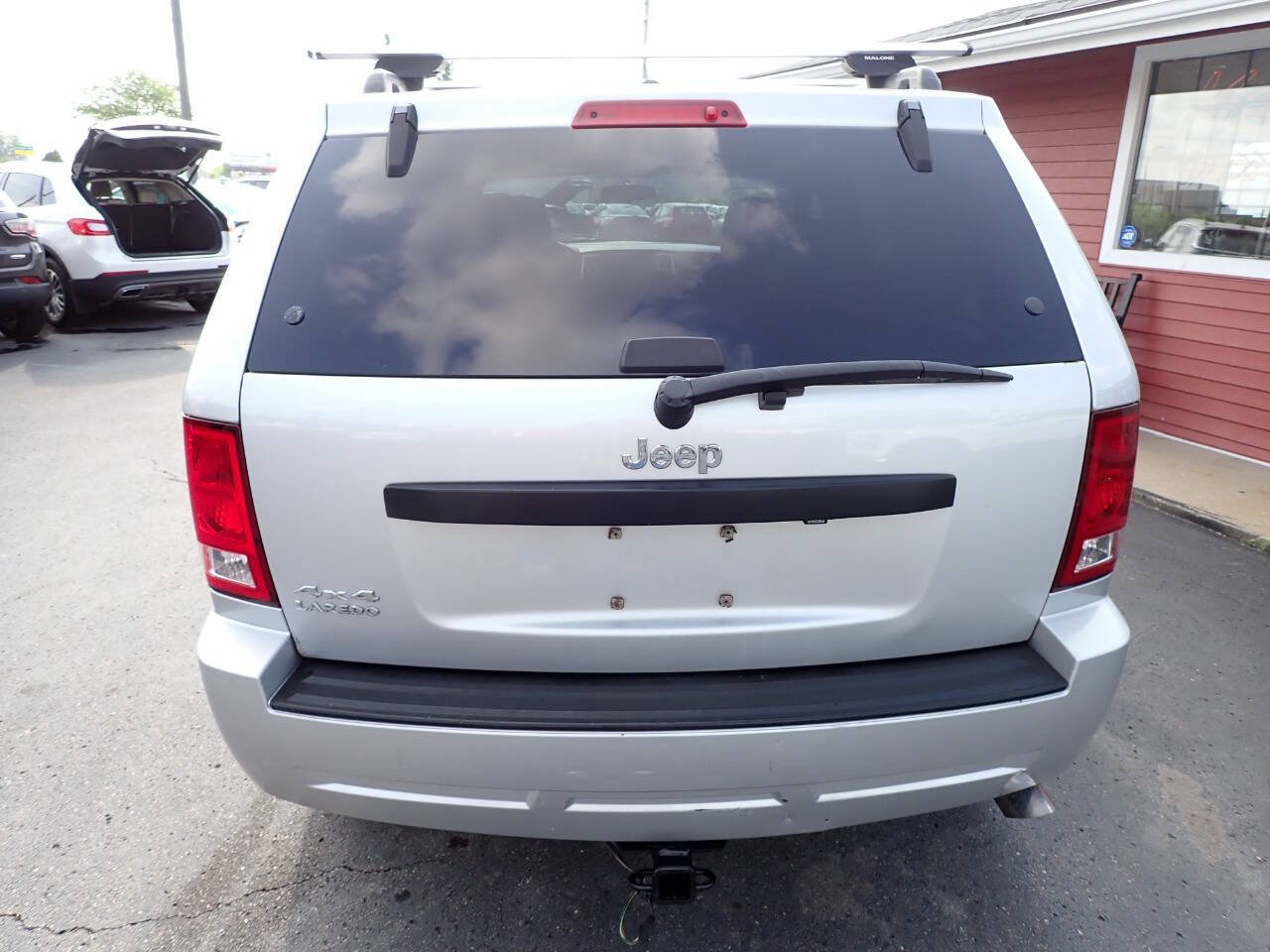 Used 2008 Jeep Grand Cherokee Laredo AWD/4WD image 5