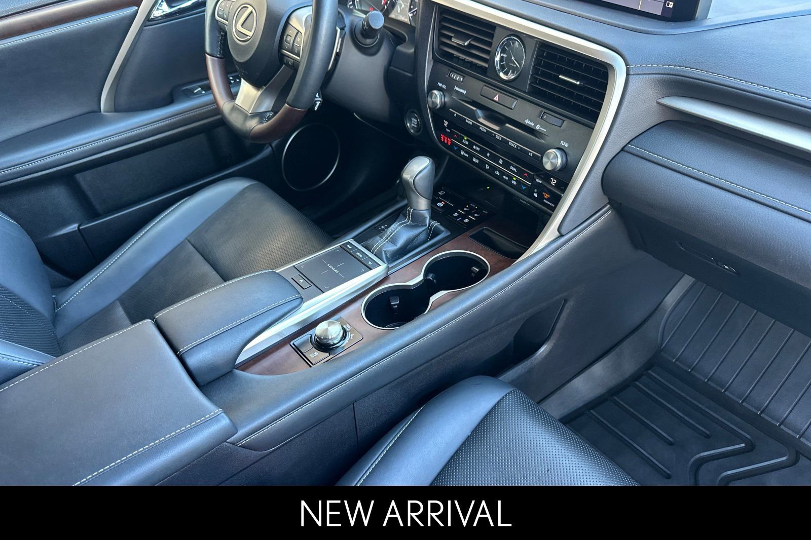 Used 2021 Lexus RX 350 FWD w/ Premium Package image 19