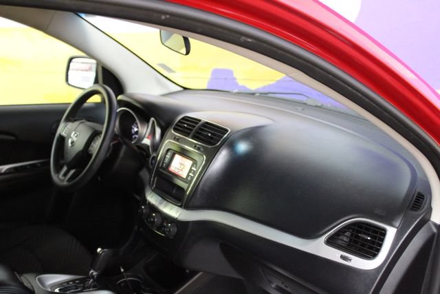 Used 2016 Dodge Journey SXT w/ Comfort/Convenience Group FWD image 12