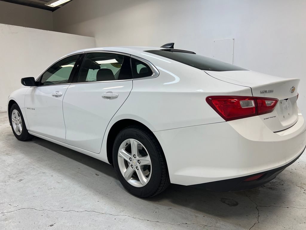 Used 2023 Chevrolet Malibu LS FWD image 11