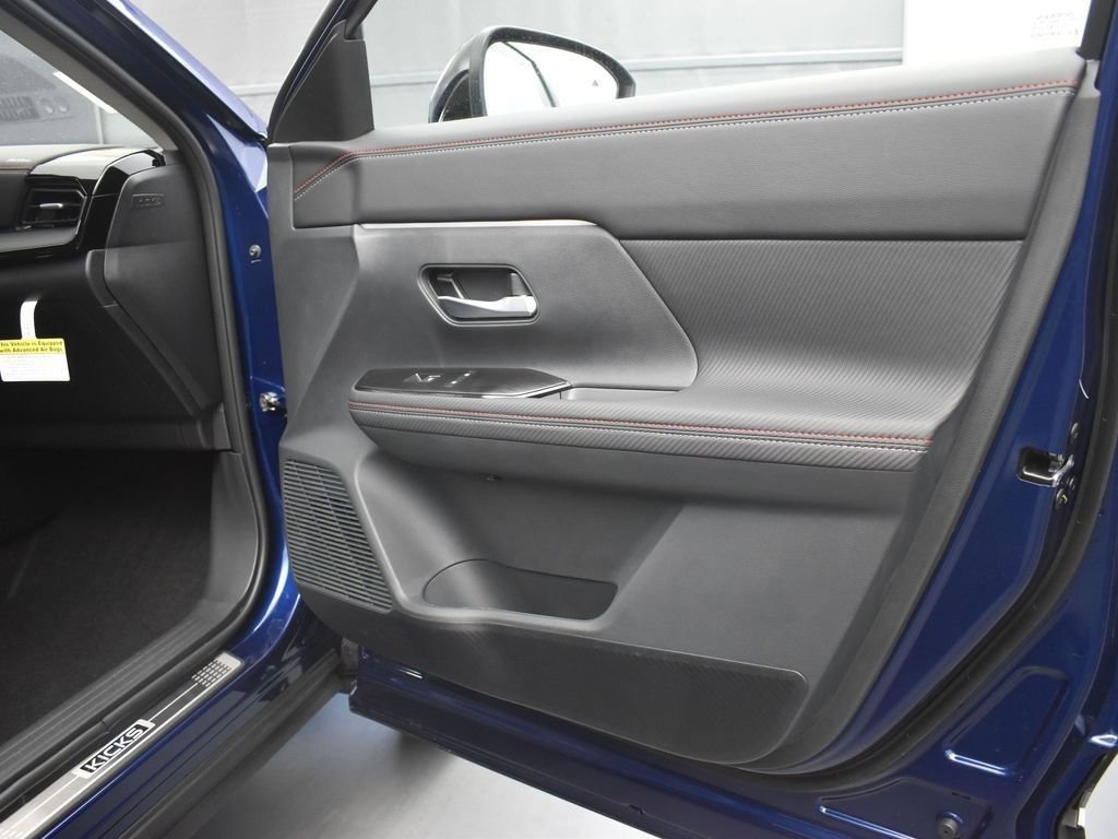 New 2026 Nissan Kicks SR w/ Illumination Package image 26