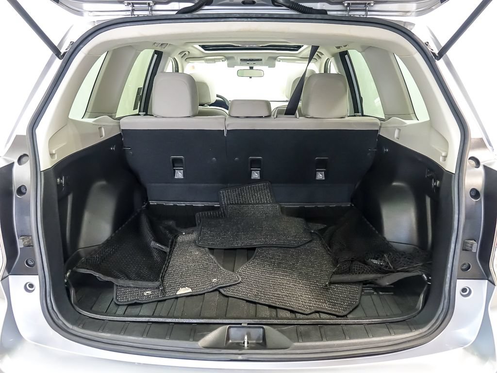 Used 2017 Subaru Forester 2.5i Premium AWD/4WD image 23