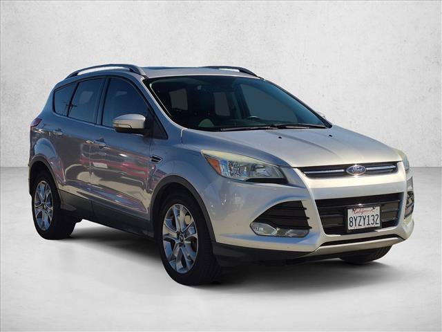 Used 2015 Ford Escape Titanium FWD image 3