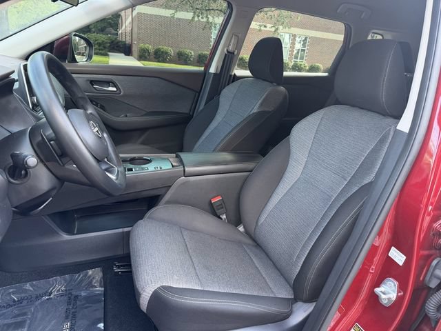 Used 2023 Nissan Rogue SV FWD image 14