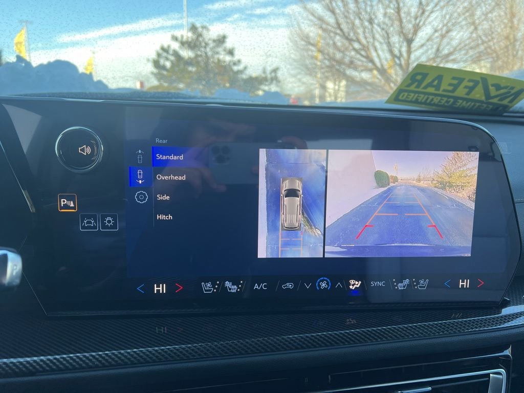 New 2026 Chevrolet Traverse High Country image 18