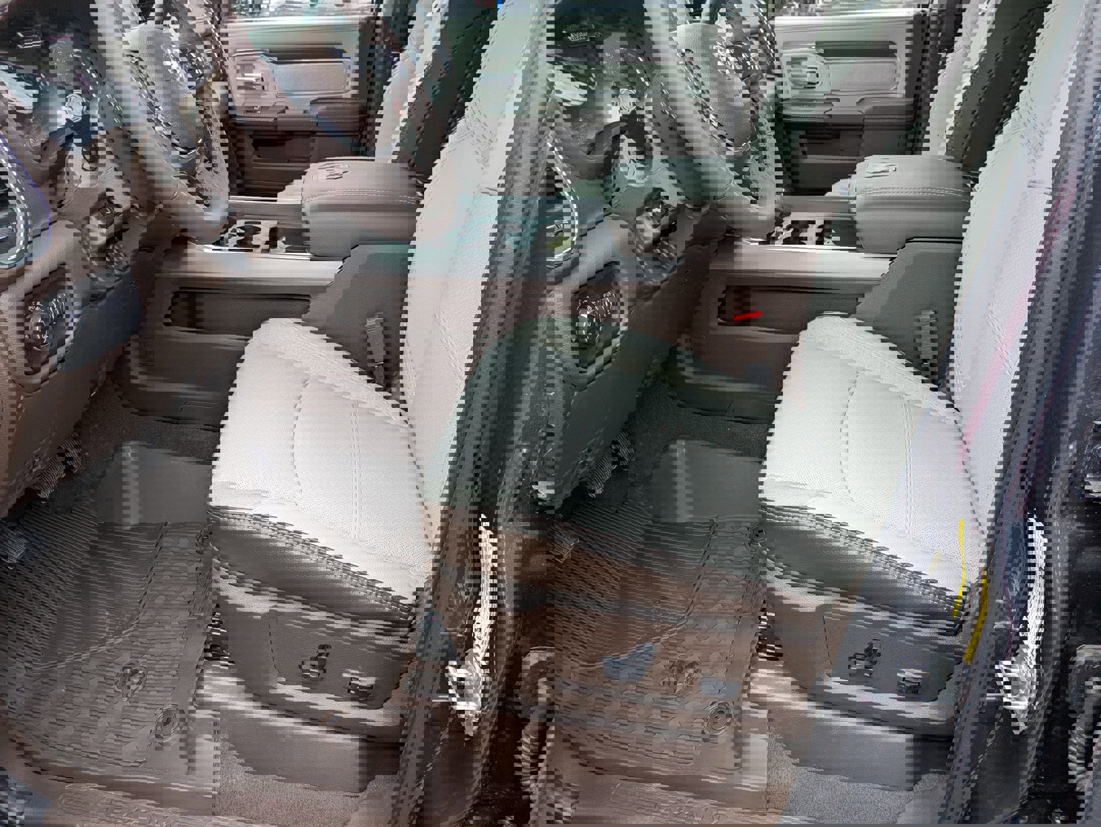 New 2026 RAM 2500 Laramie image 12