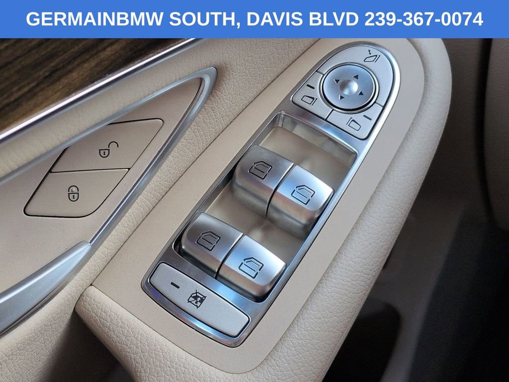 Used 2022 Mercedes-Benz GLC 300 image 25