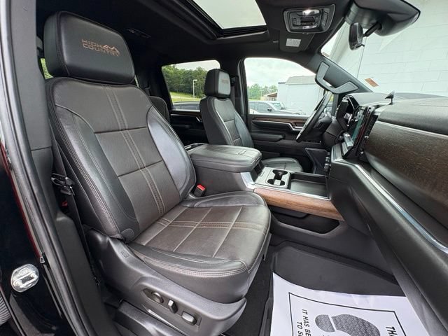 Used 2024 Chevrolet Silverado 2500 High Country w/ Technology Package AWD/4WD image 34
