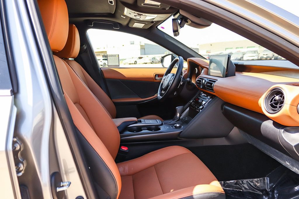 Used 2023 Lexus IS 300 w/ Premium Package RWD image 18