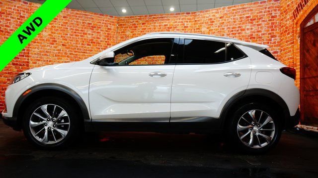 Used 2020 Buick Encore GX Essence w/ Experience Buick Package image 4