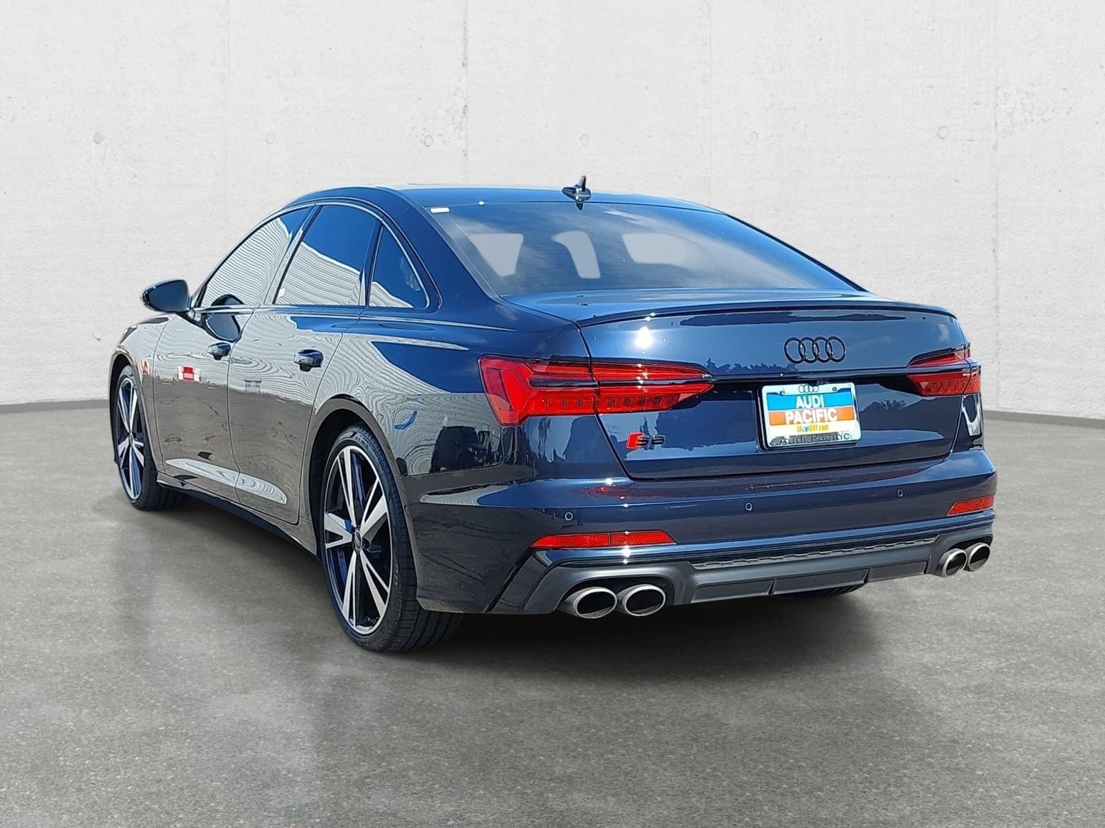Used 2023 Audi S6 Prestige w/ Prestige Package AWD/4WD image 7