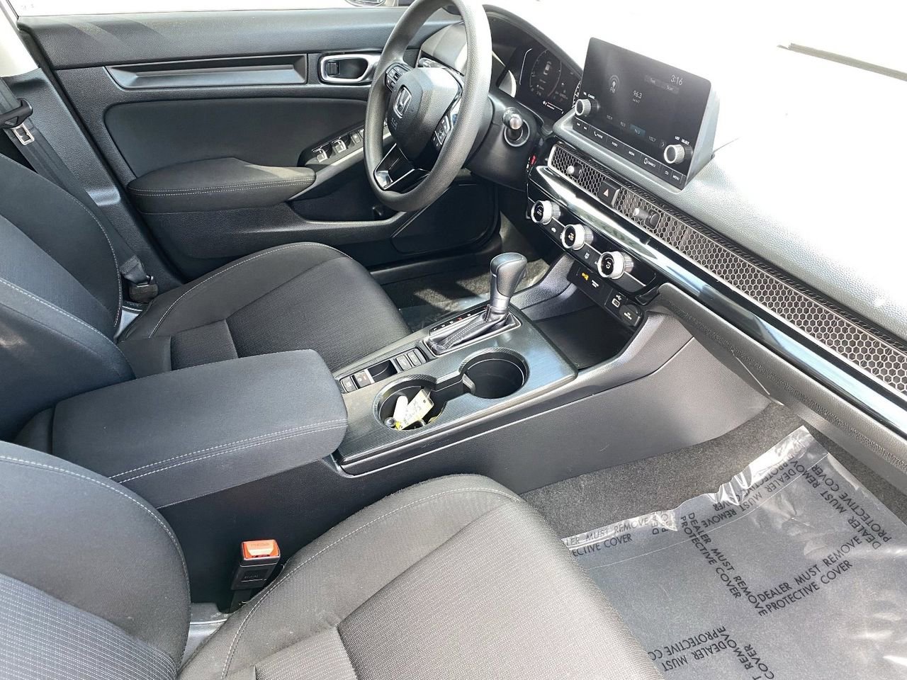 Used 2024 Honda Civic LX image 9