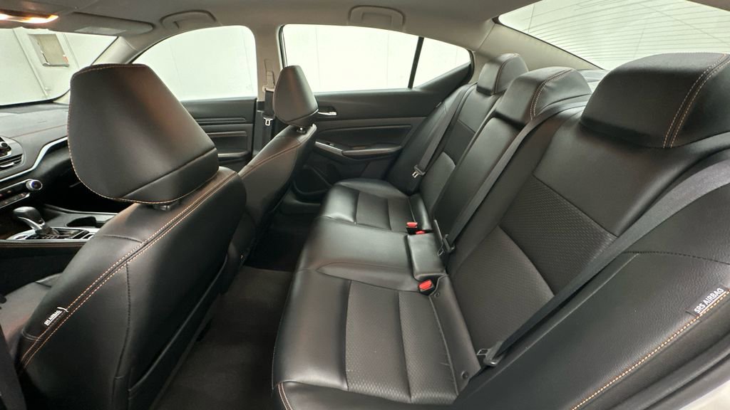 Certified 2021 Nissan Altima 2.5 SR image 10