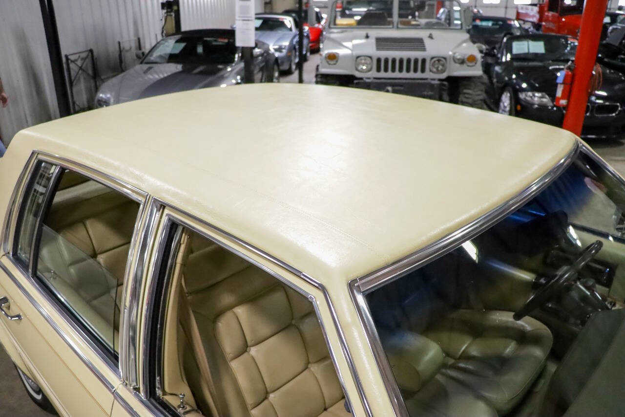 Used 1986 Cadillac Brougham Brougham image 19