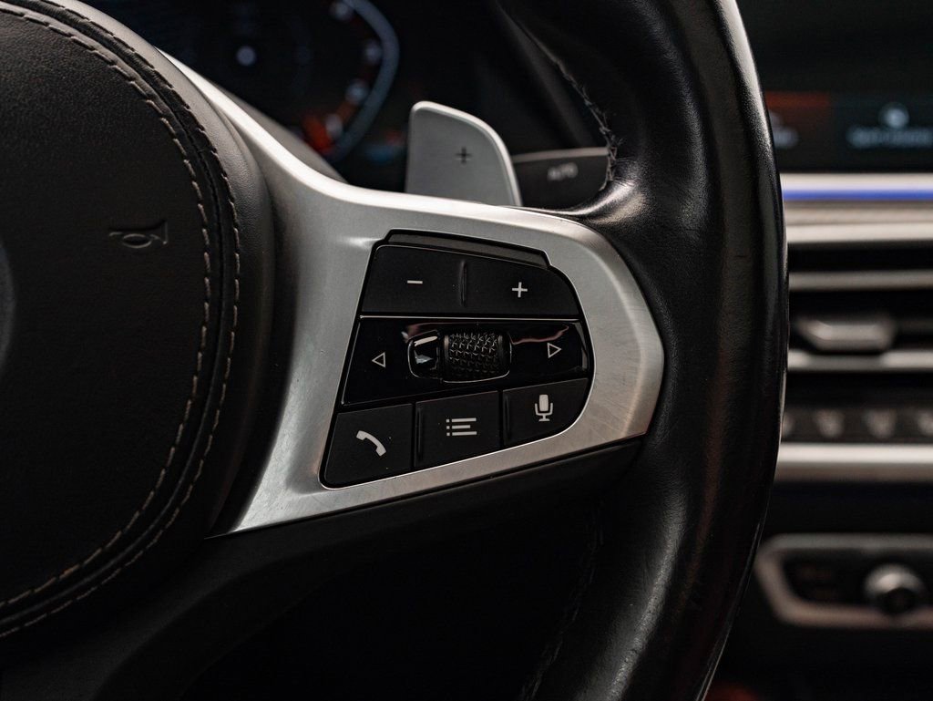 Used 2022 BMW X6 M50i image 29