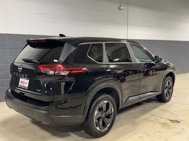 Used 2025 Nissan Rogue SV image 16