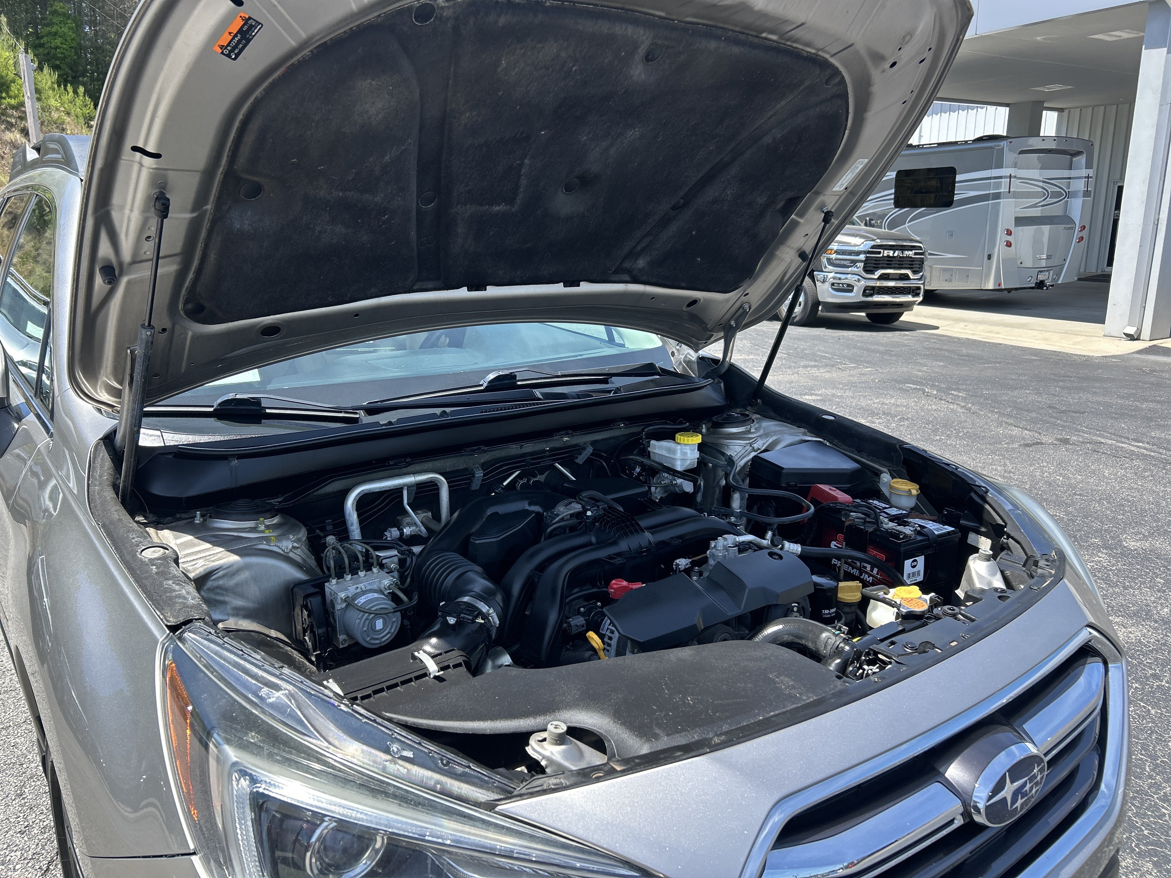 Used 2019 Subaru Outback 2.5i Limited AWD/4WD image 59