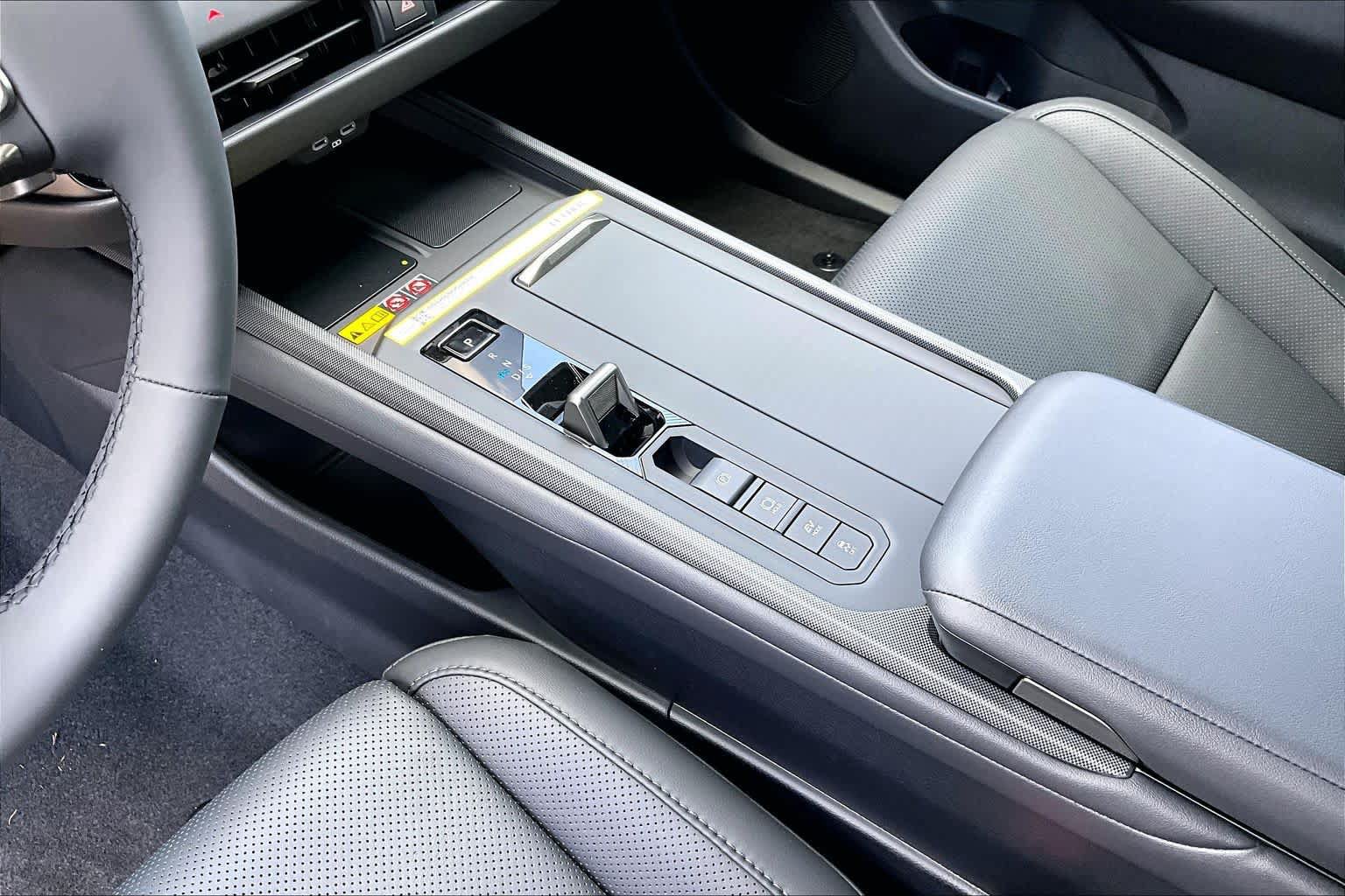 New 2026 Lexus ES 350h FWD image 7