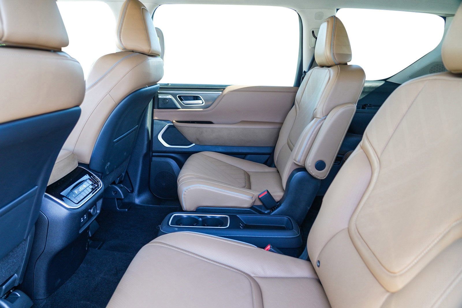 Used 2025 INFINITI QX80 Luxe image 24