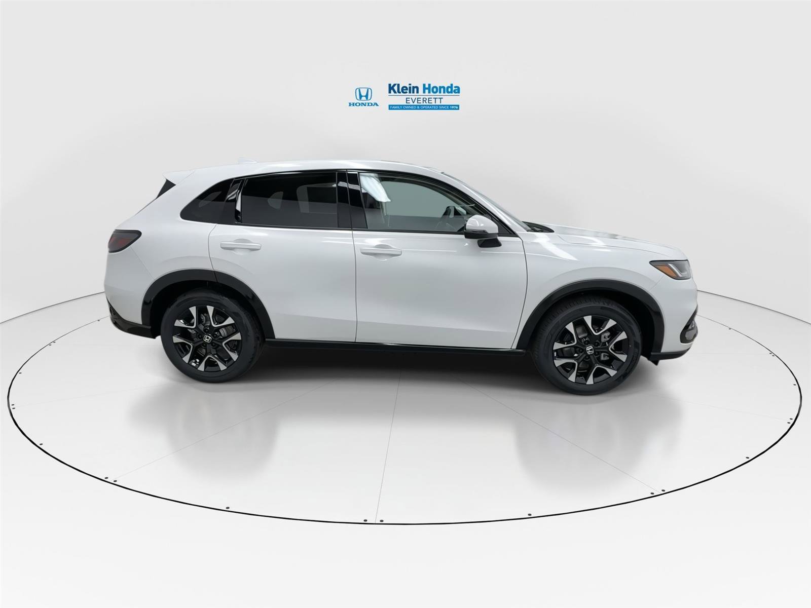 New 2026 Honda HR-V EX-L image 3